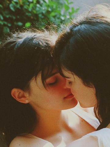 Lesbian Sex Dice feature image